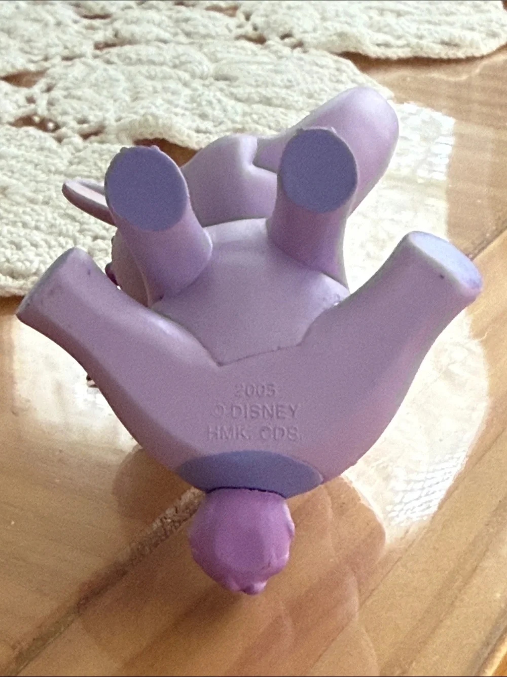 Hallmark 2005 Disney Ornament UNLIKELY FRIENDS Heffalump Roo Winnie The Pooh